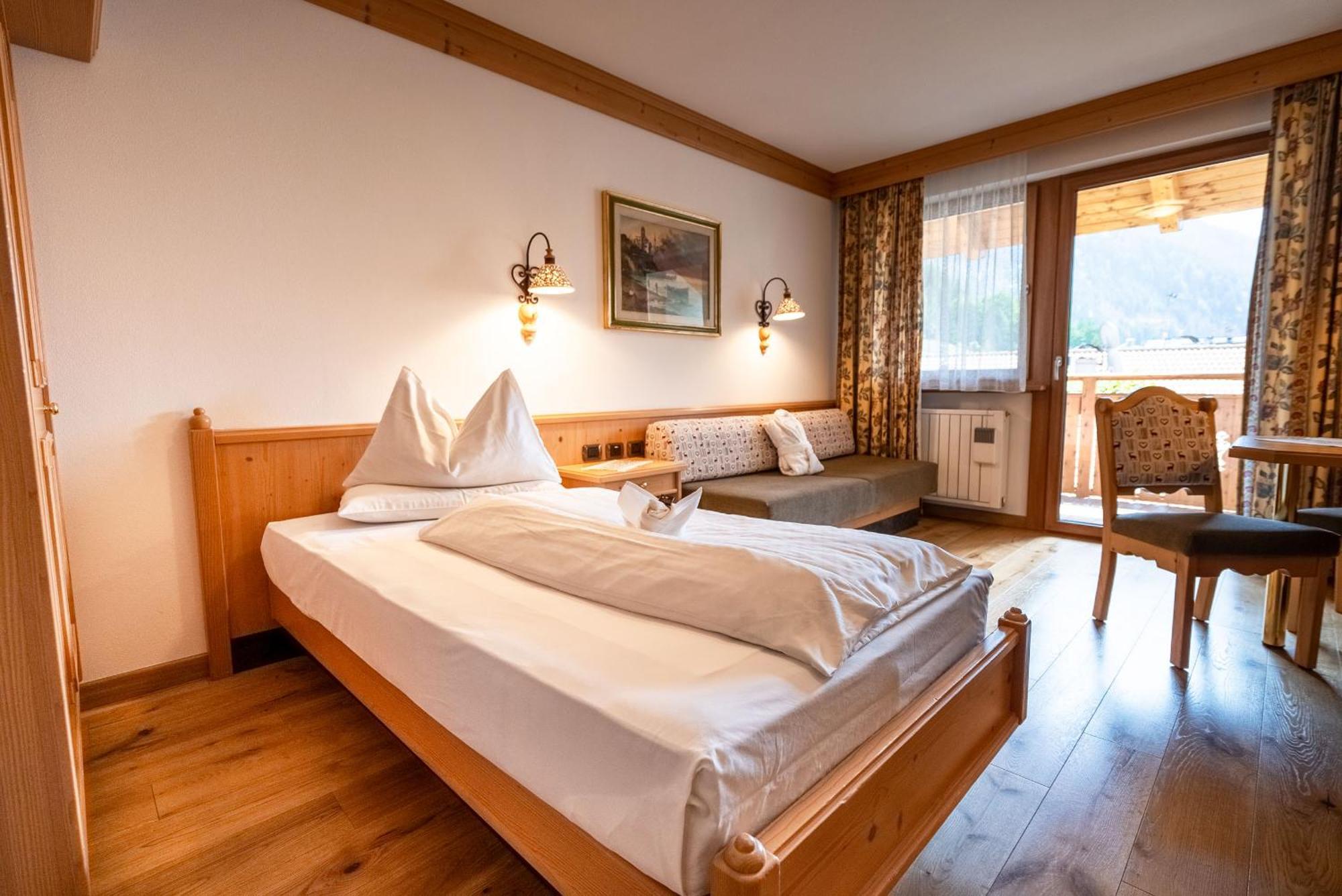 Single Room Balcony