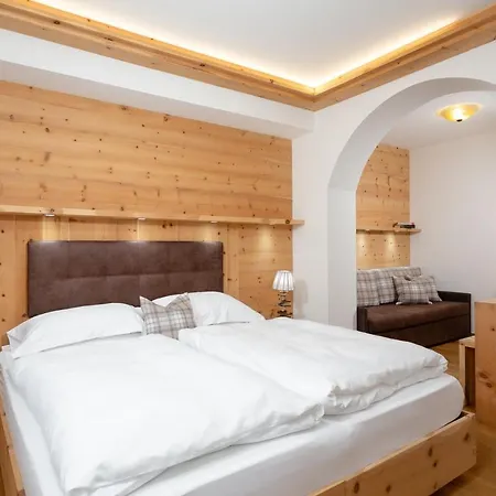 Hotel Pareda-3